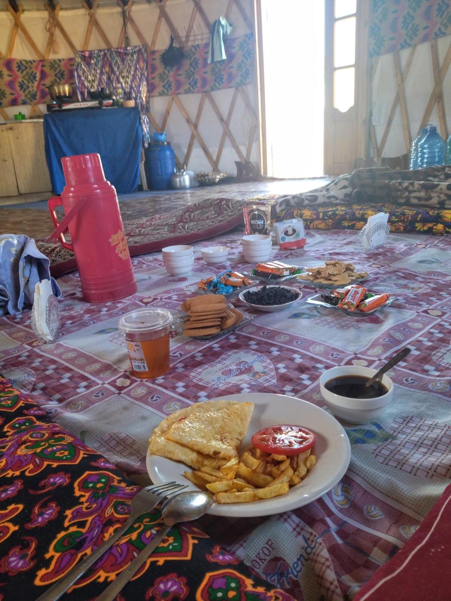 Authentic Uzbek Yurt Camp Eco-Friendly Hotell Nurota Exteriör bild